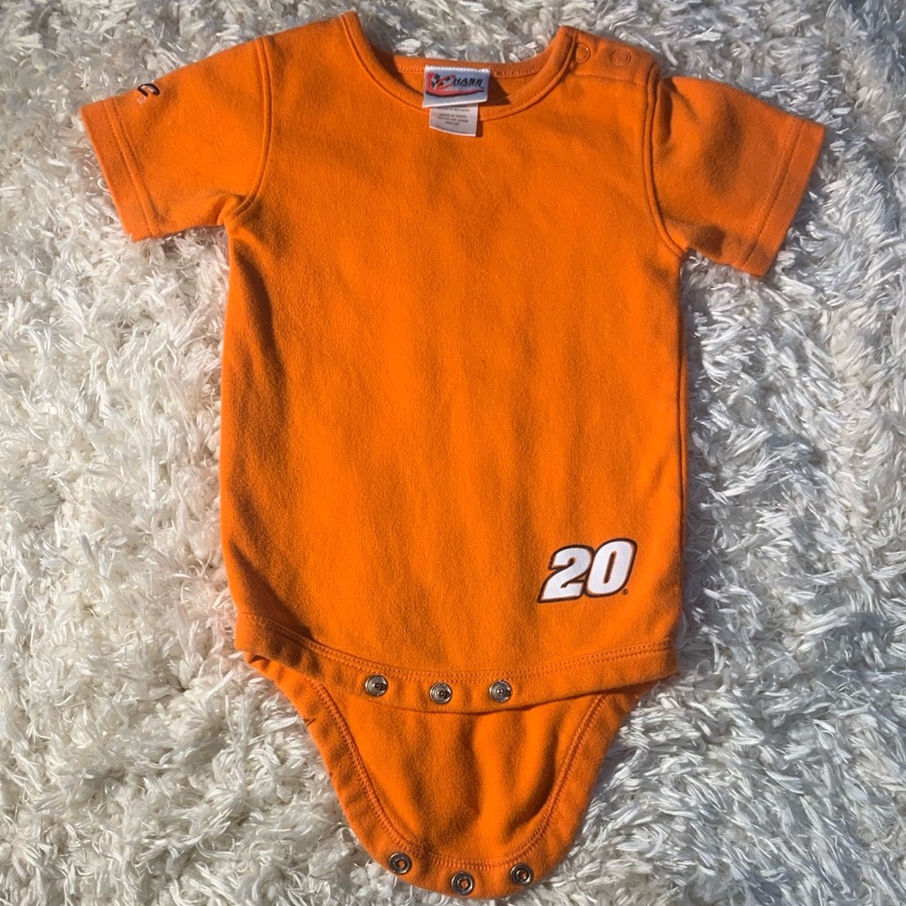 CHASE AUTHENTICS DAYTONA RACING 6-9 MONTHS